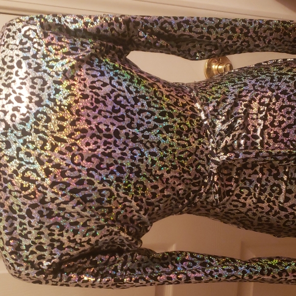 M-Matty Metallic Rainbow Leapord print Dress😍 - Picture 3 of 5